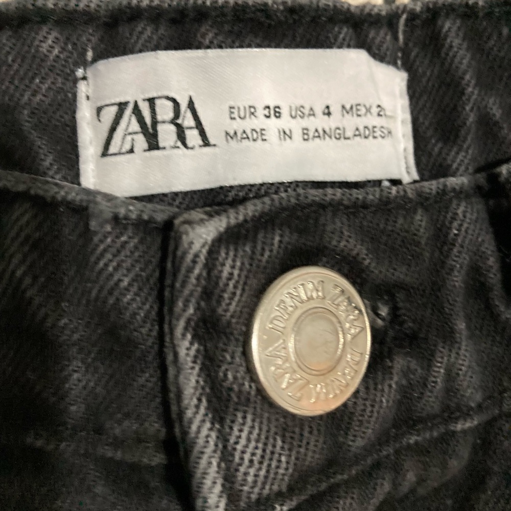 Zara Black Denim  Shorts Cut Off - Picture 6 of 7